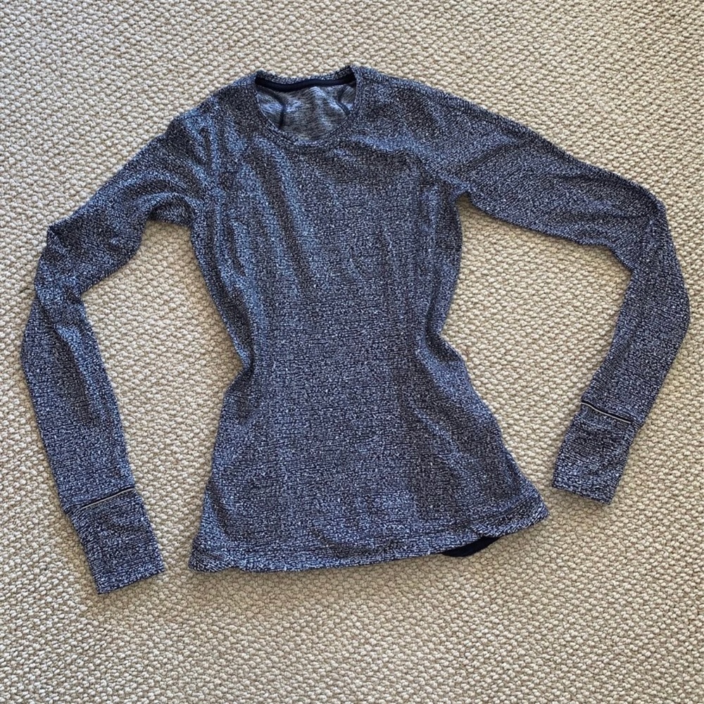Lululemon long sleeve sweater